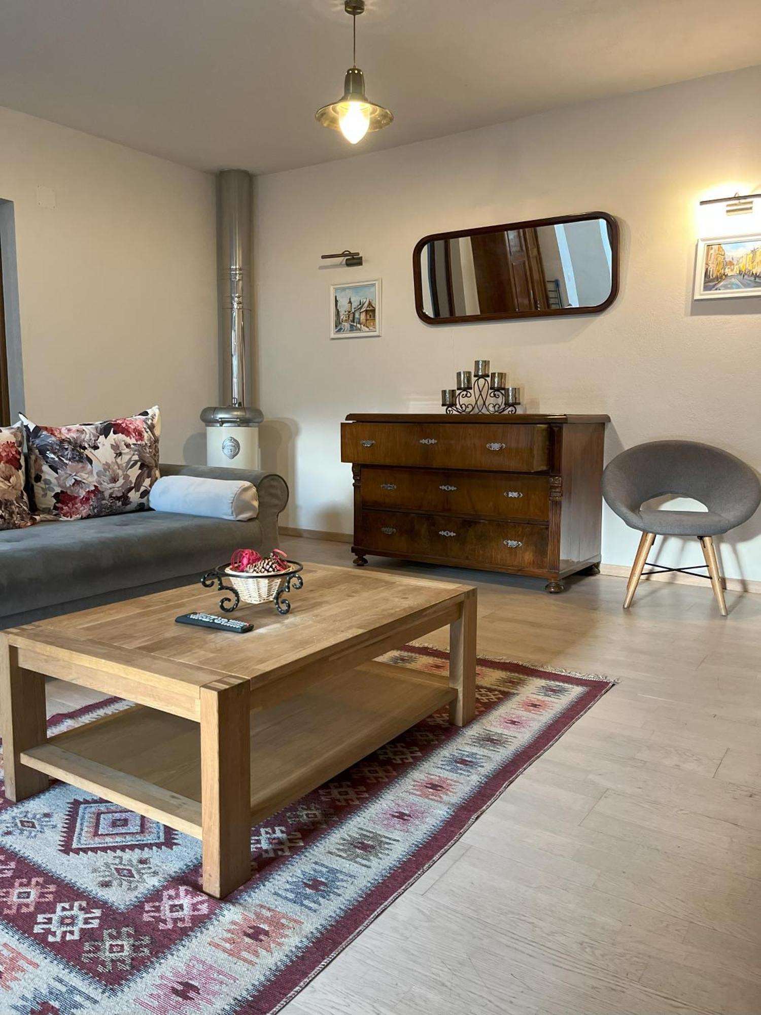Cozy Apartment Брашов Экстерьер фото